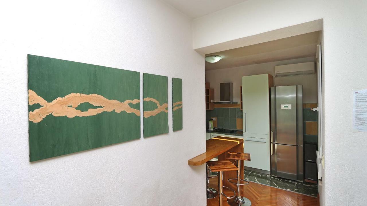 Hotel House Lipo Makarska Exterior foto