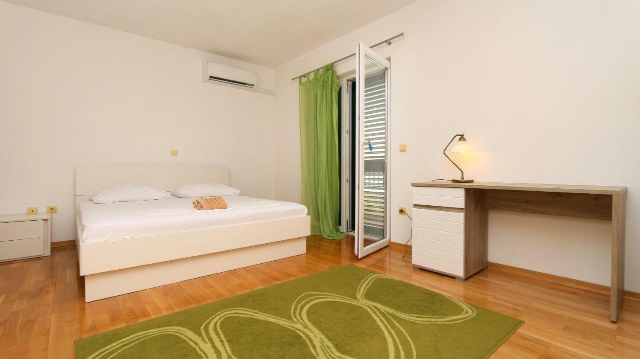 Hotel House Lipo Makarska Exterior foto